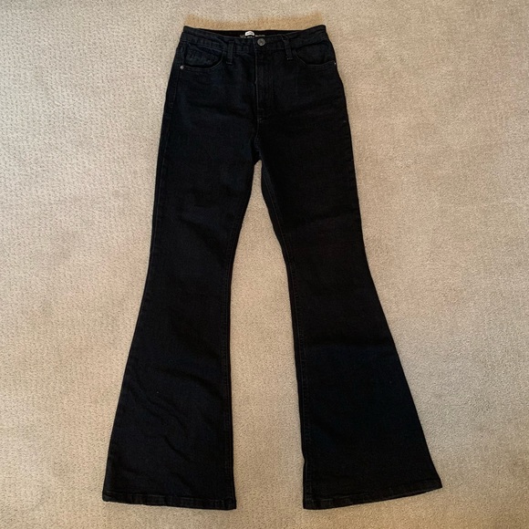 NWT Stradivarius Black Flare Jeans - Picture 2 of 12